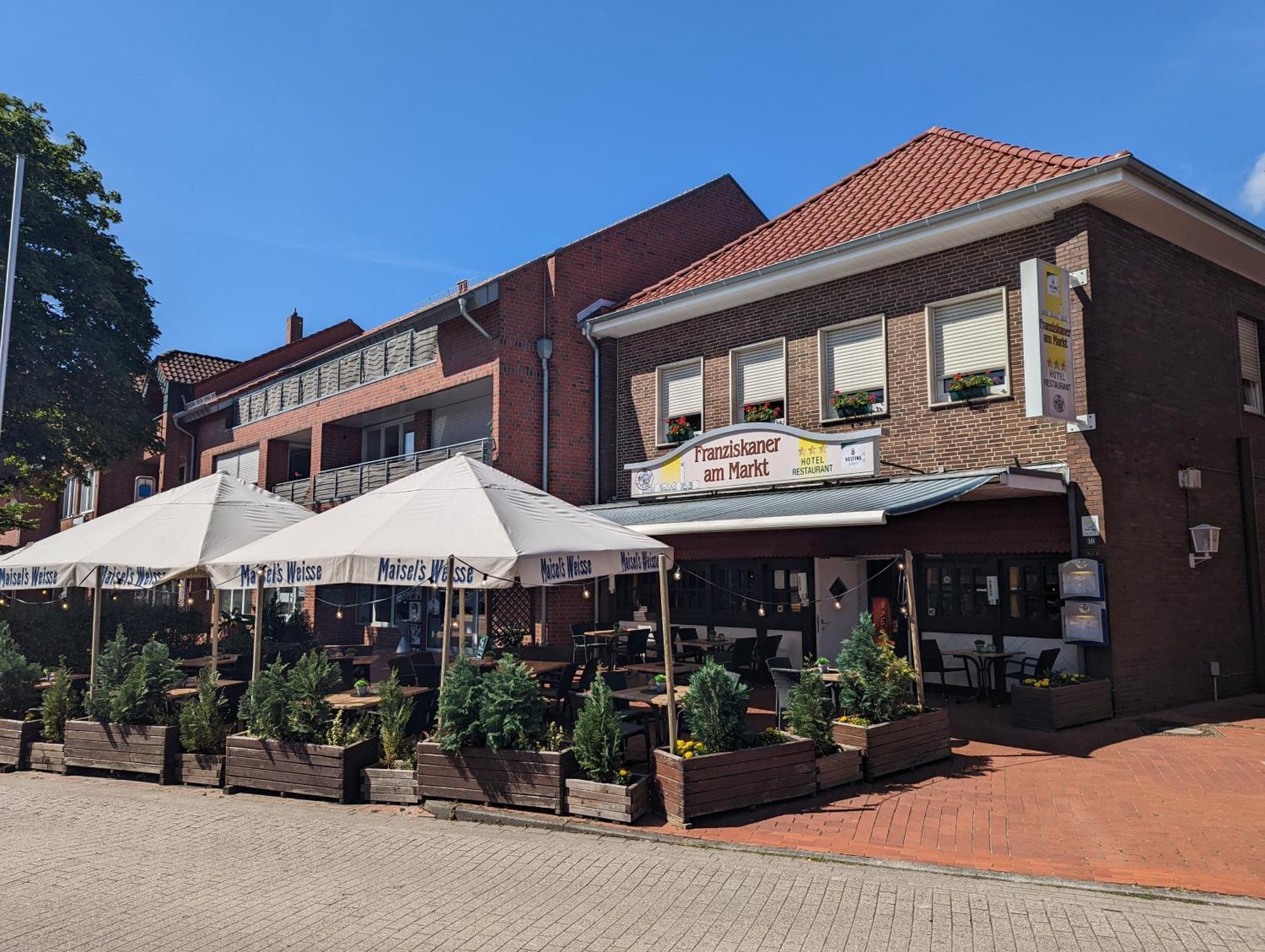 Franziskaner Am Markt Loningen 外观 照片